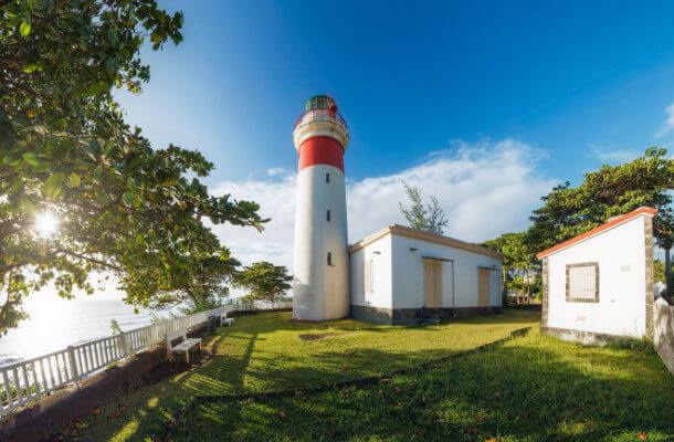 Hégergements du nord de la Réunion. Crédits photos : IRT - Frog 974